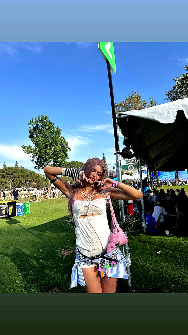 notnevaaadaa image ~ Altpins