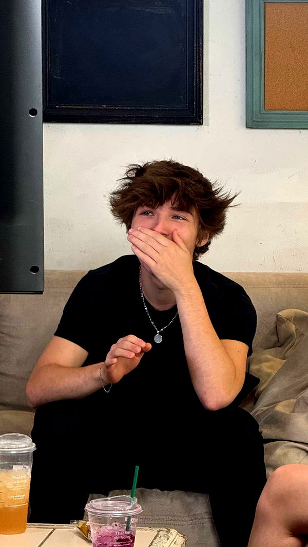 notnevaaadaa image ~ Altpins