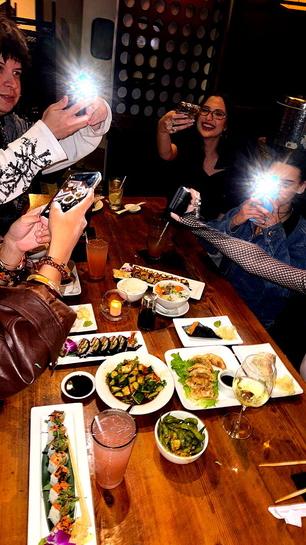 notnevaaadaa image ~ Altpins