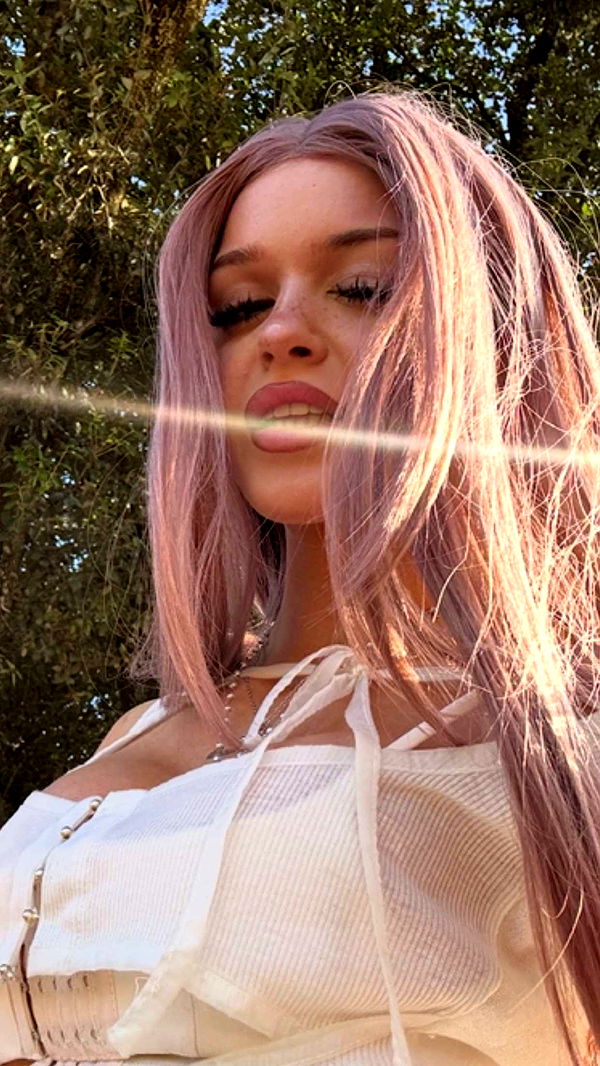 notnevaaadaa image ~ Altpins