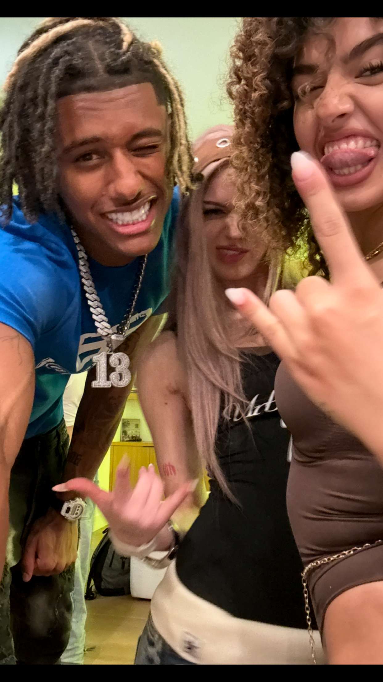 notnevaaadaa snapchat image archive image