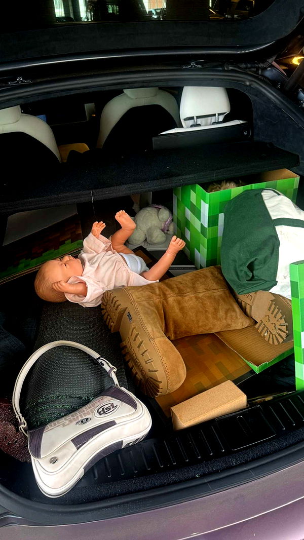 notnevaaadaa image ~ Altpins