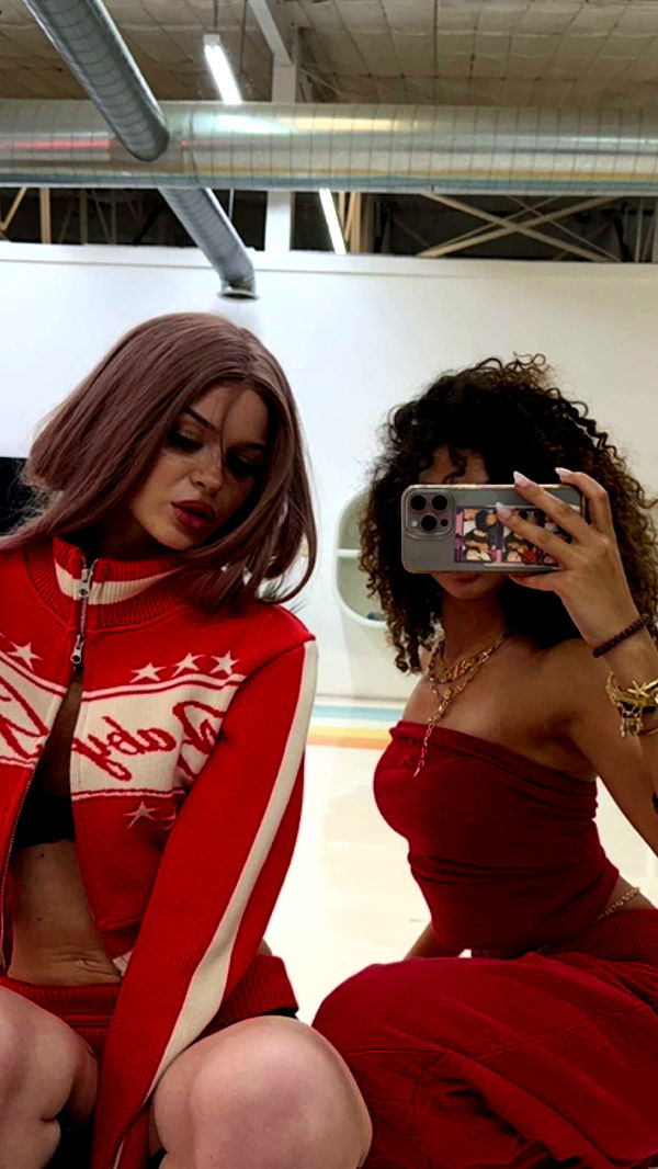 notnevaaadaa image ~ Altpins