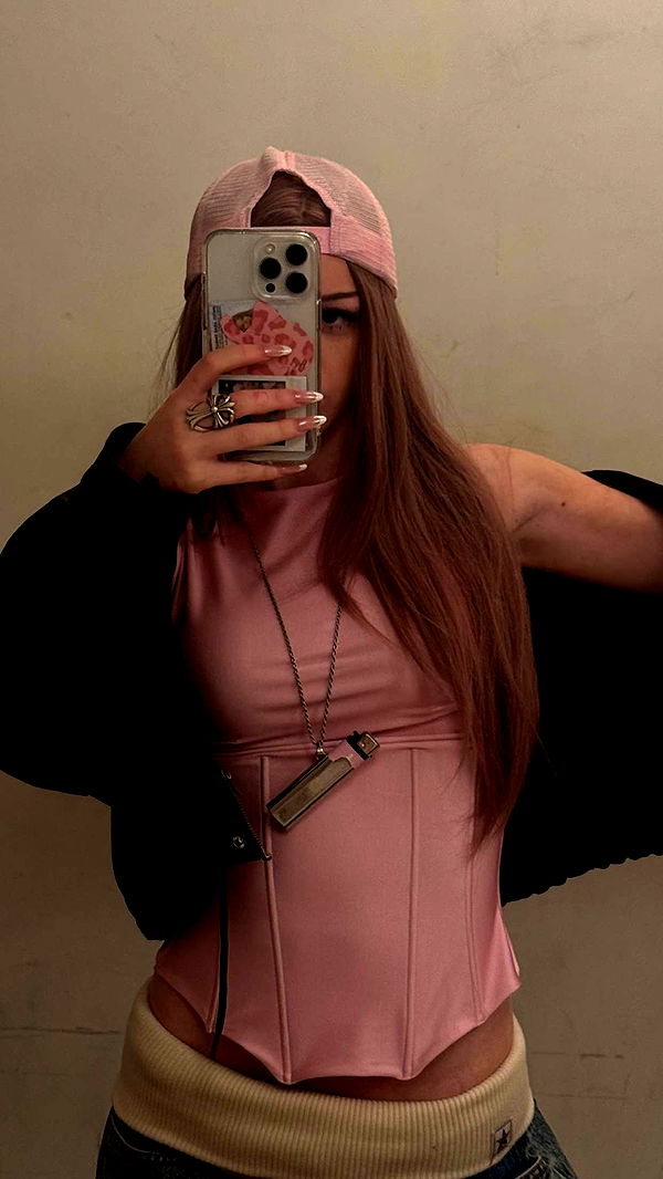 notnevaaadaa image ~ Altpins