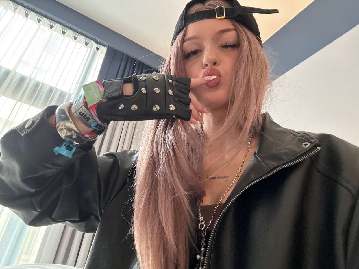 notnevaaadaa snapchat image archive image