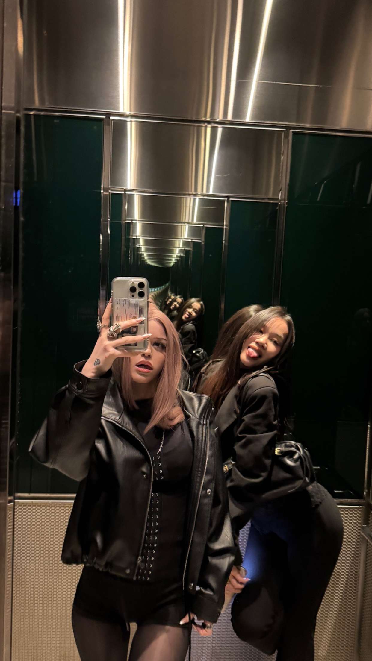 notnevaaadaa snapchat image archive image