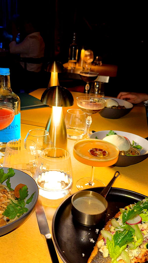 notnevaaadaa image ~ Altpins