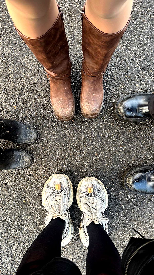 notnevaaadaa image ~ Altpins