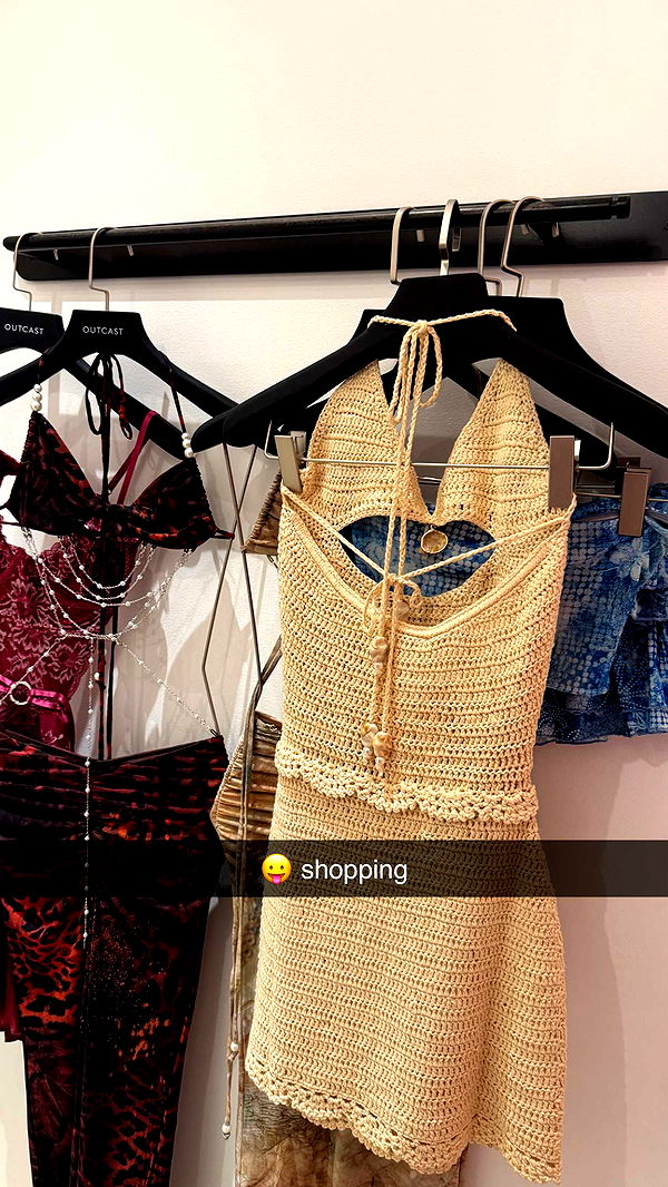 notnevaaadaa image ~ Altpins