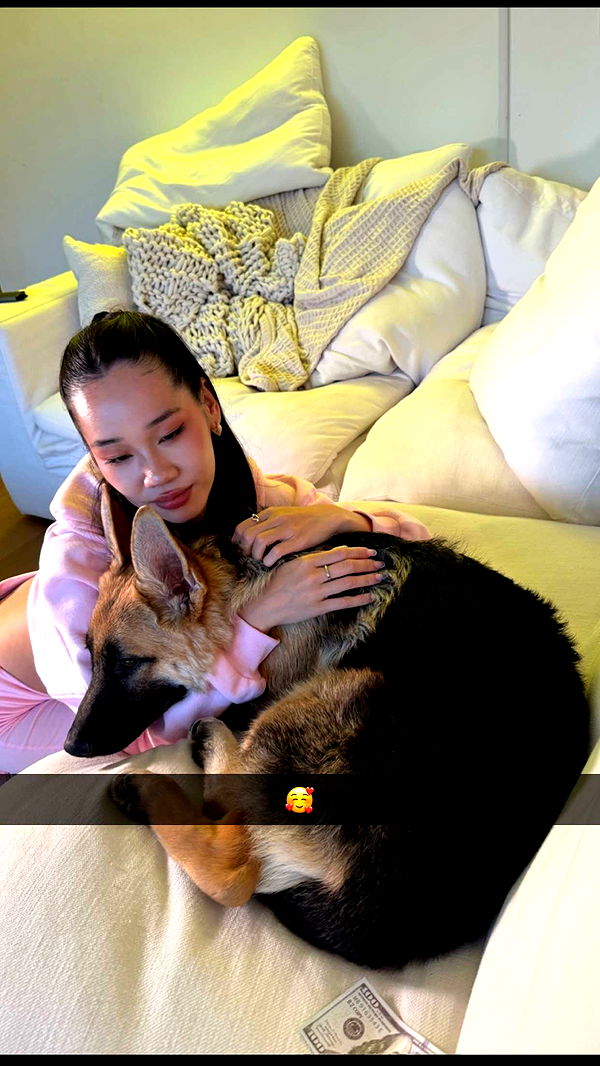 notnevaaadaa image ~ Altpins