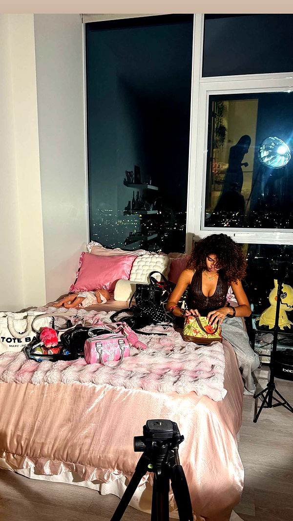 notnevaaadaa image ~ Altpins