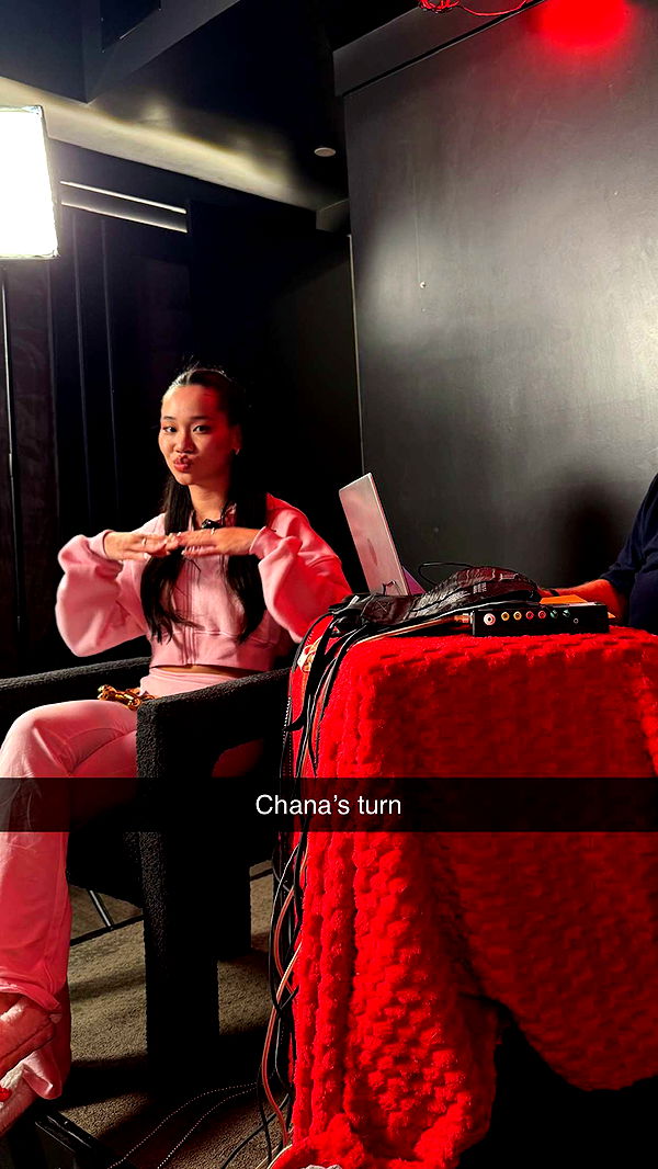 notnevaaadaa image ~ Altpins