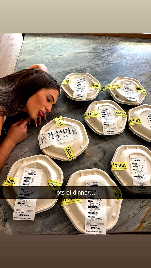 notnevaaadaa image ~ Altpins