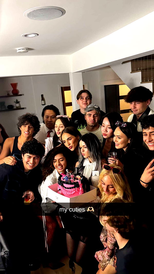 notnevaaadaa image ~ Altpins