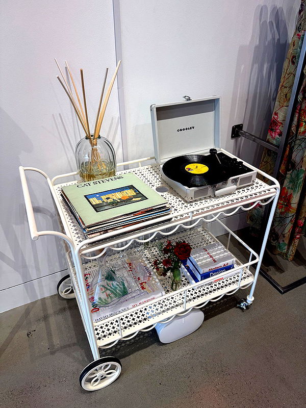 notnevaaadaa image ~ Altpins