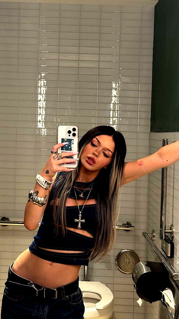 notnevaaadaa image ~ Altpins