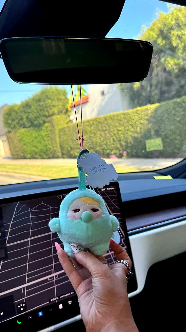 notnevaaadaa image ~ Altpins