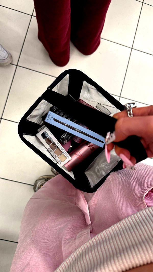 notnevaaadaa image ~ Altpins