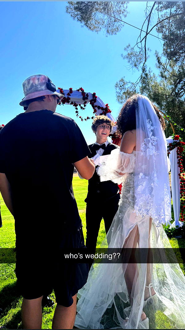 notnevaaadaa image ~ Altpins