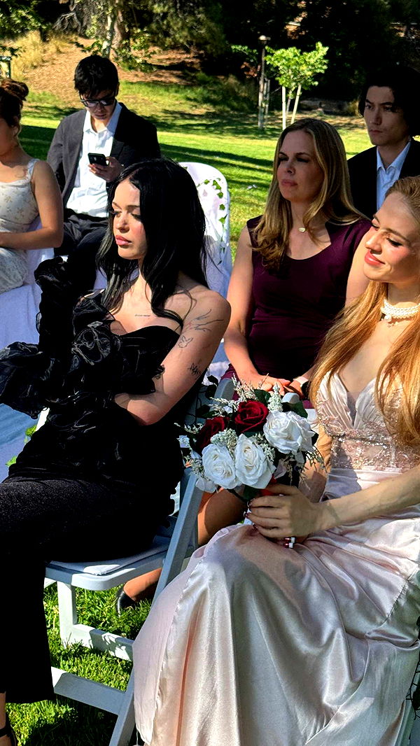 notnevaaadaa image ~ Altpins