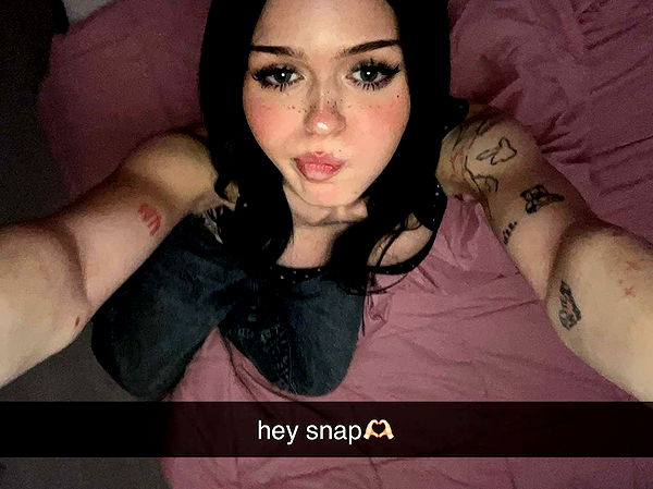 notnevaaadaa image ~ Altpins