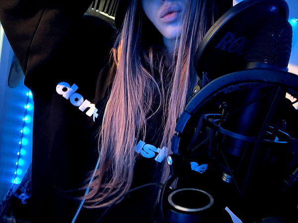 notnevaaadaa image ~ Altpins