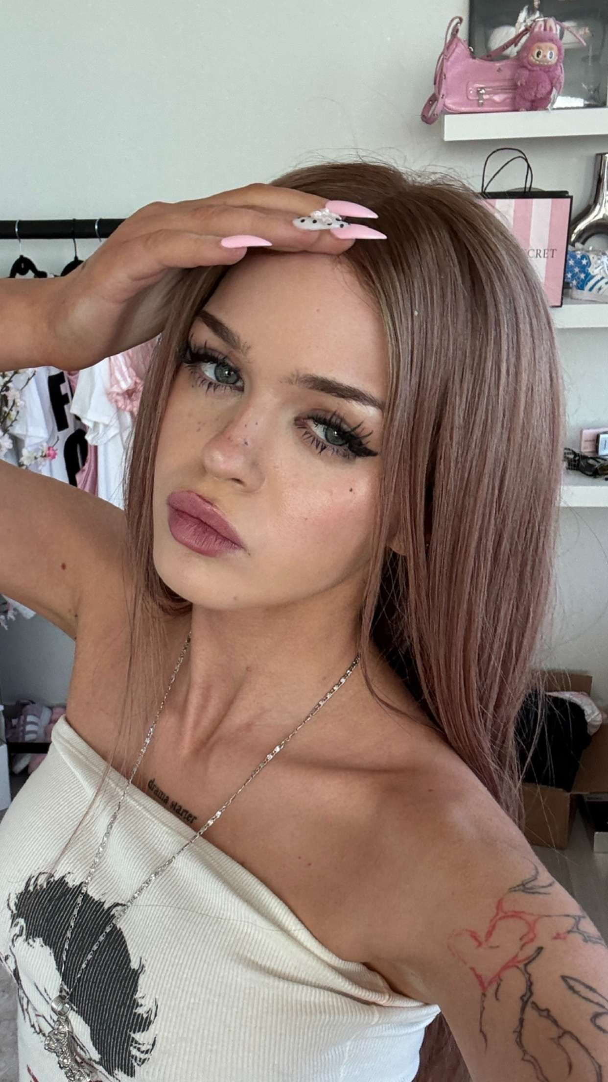 notnevaaadaa snapchat image archive image