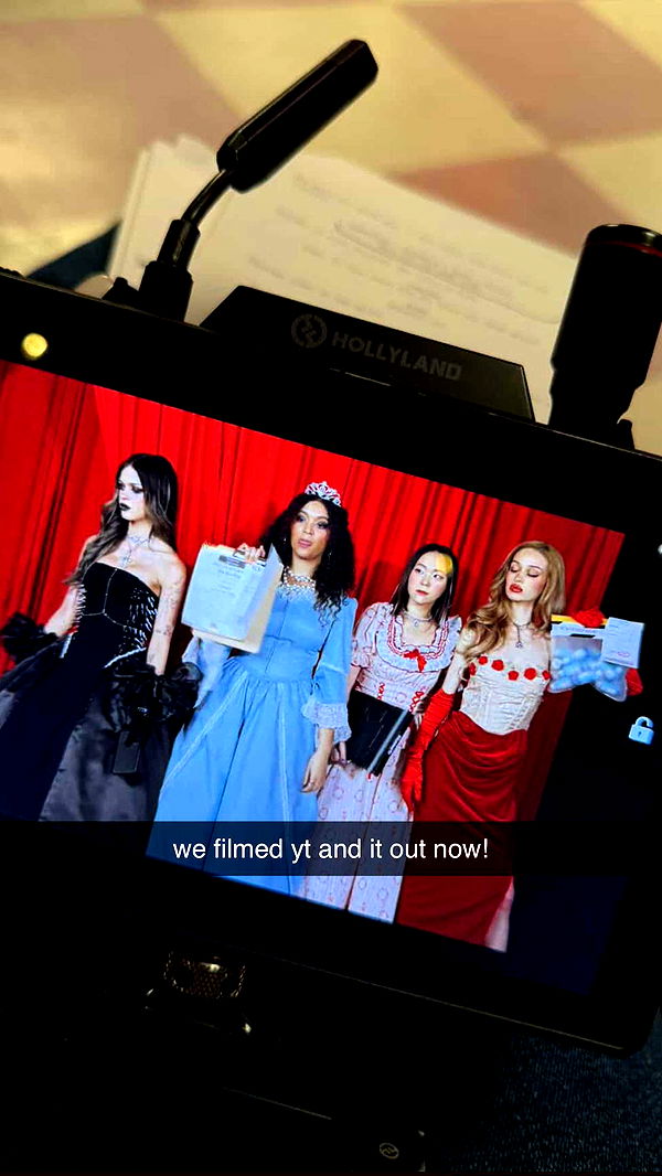 notnevaaadaa image ~ Altpins