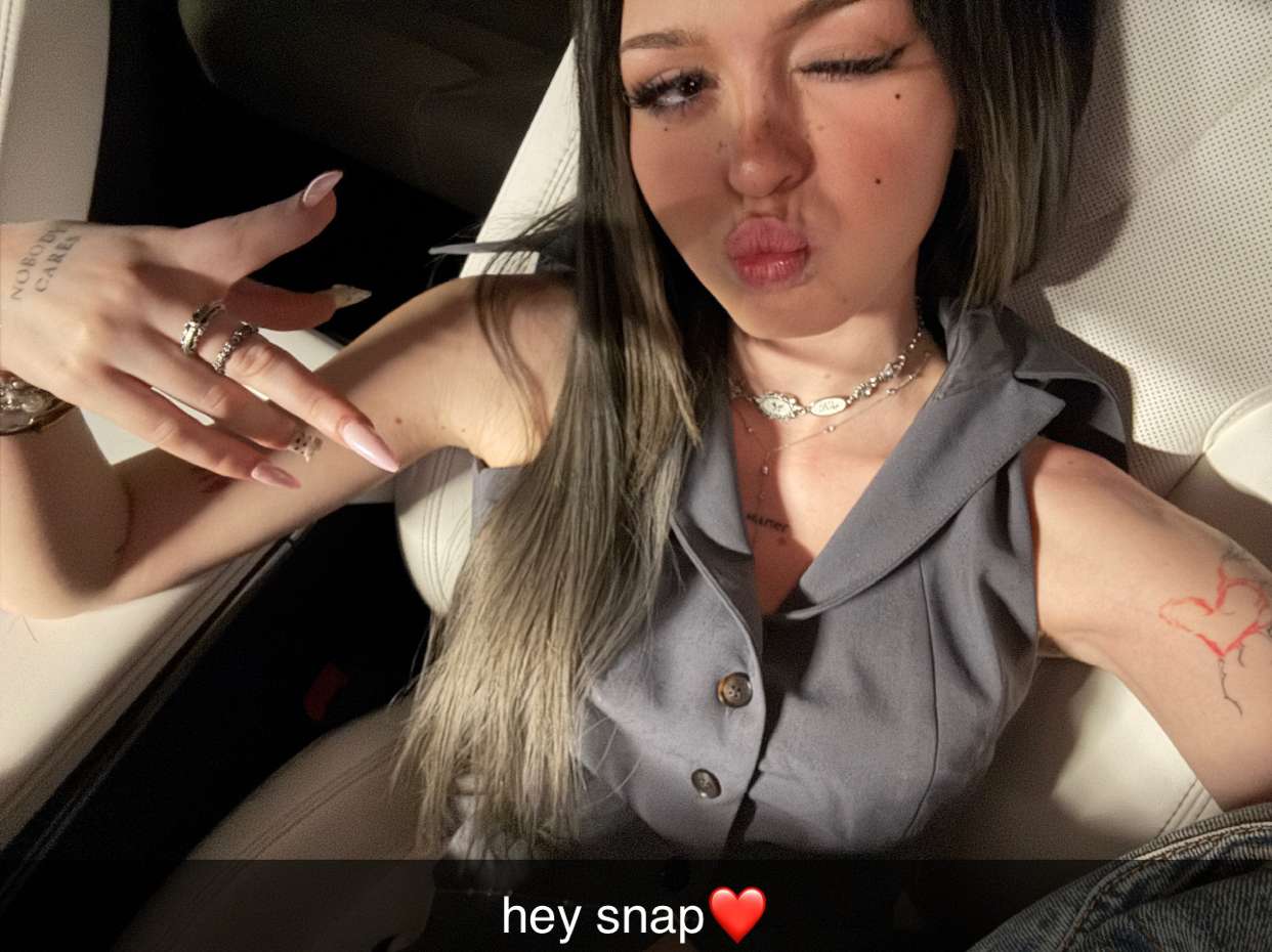 notnevaaadaa snapchat image archive image
