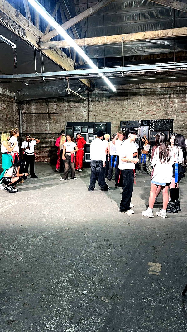 notnevaaadaa image ~ Altpins