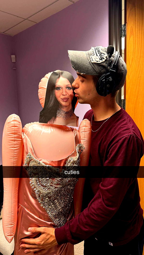 notnevaaadaa image ~ Altpins