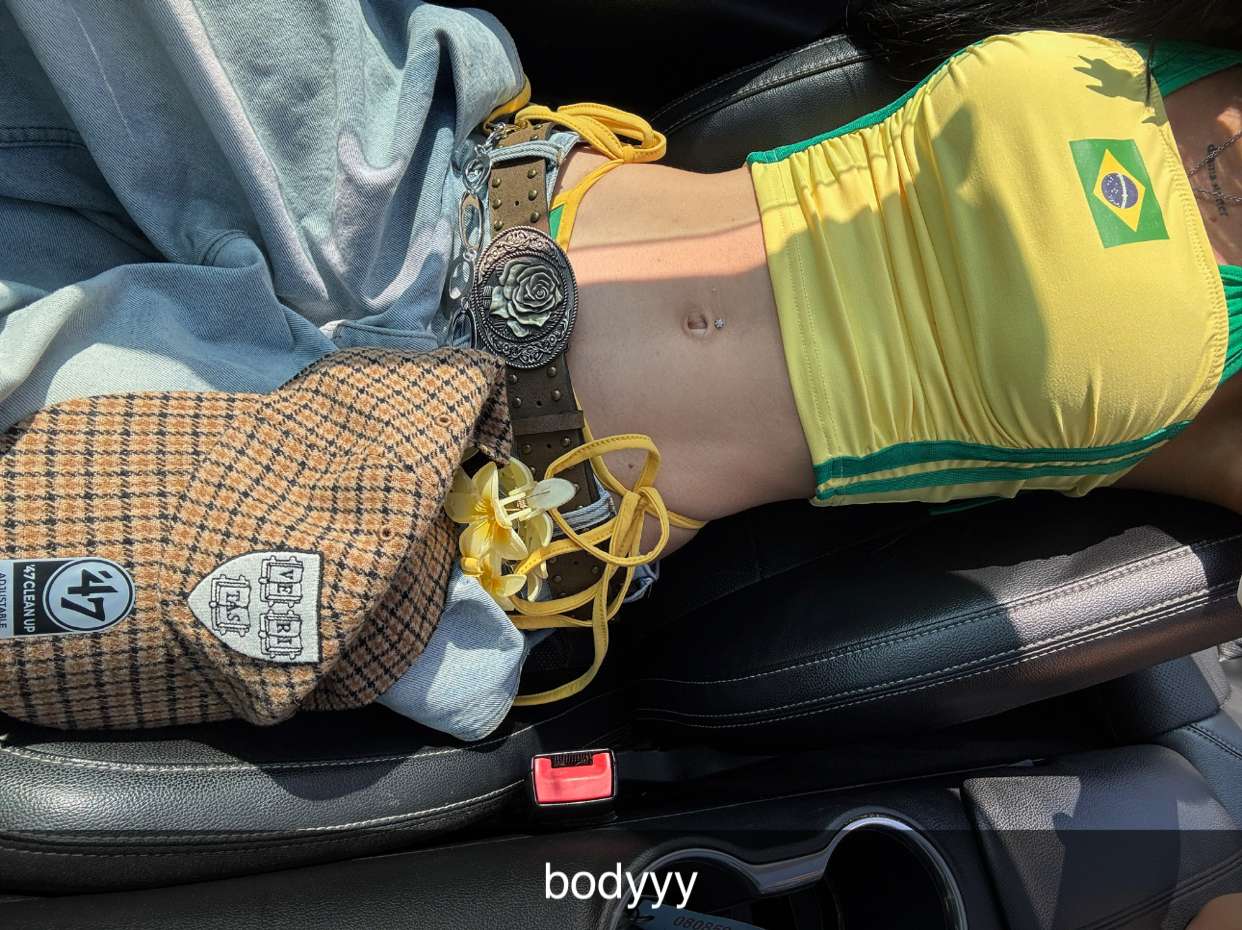 notnevaaadaa snapchat image archive image