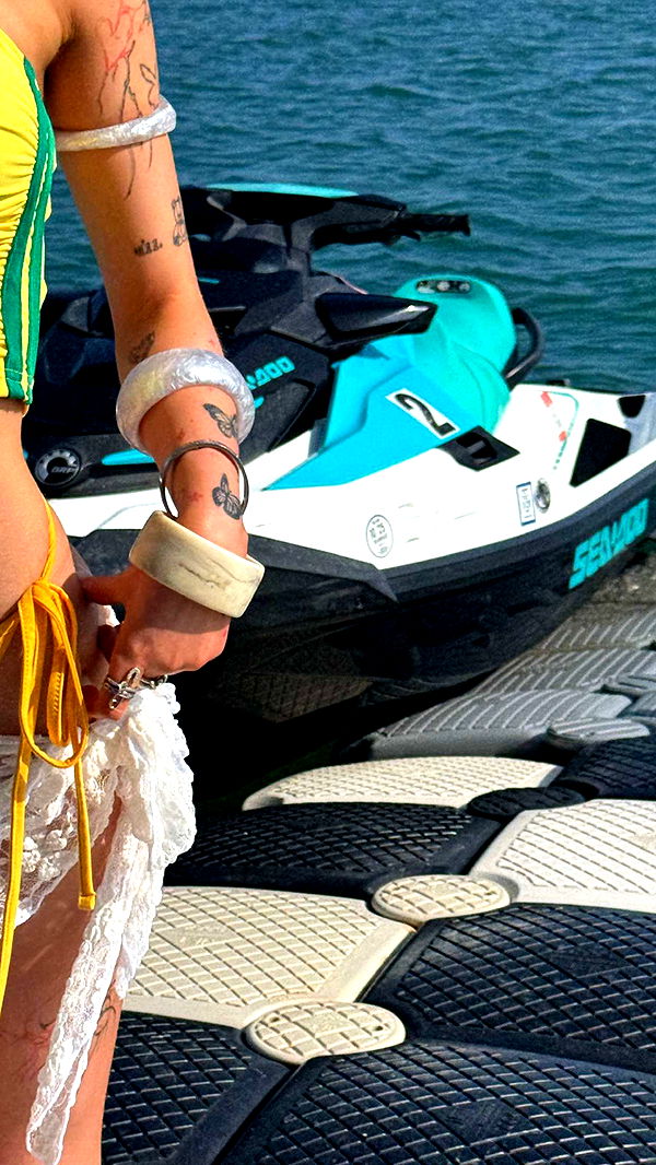 notnevaaadaa image ~ Altpins