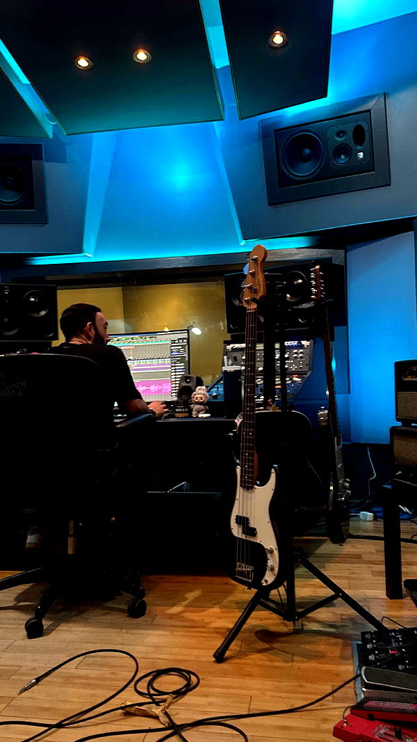 notnevaaadaa image ~ Altpins