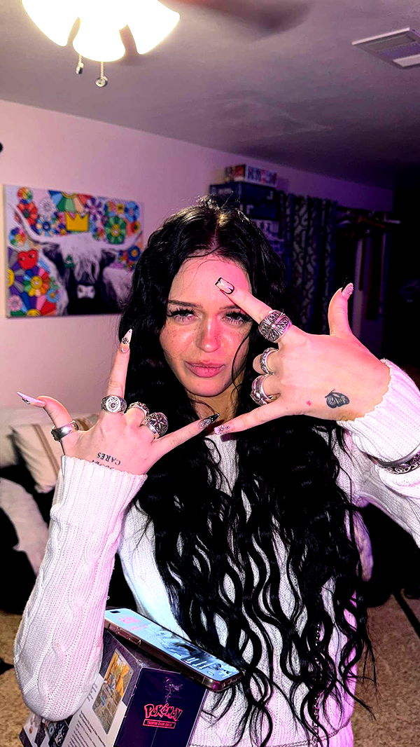 notnevaaadaa image ~ Altpins