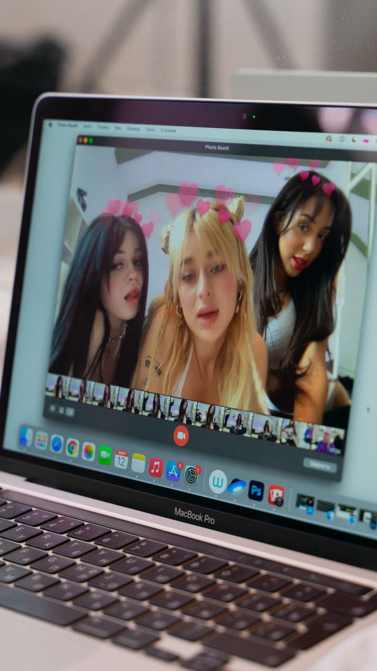 notnevaaadaa snapchat image archive image