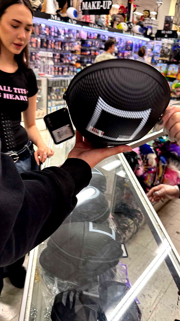 notnevaaadaa image ~ Altpins