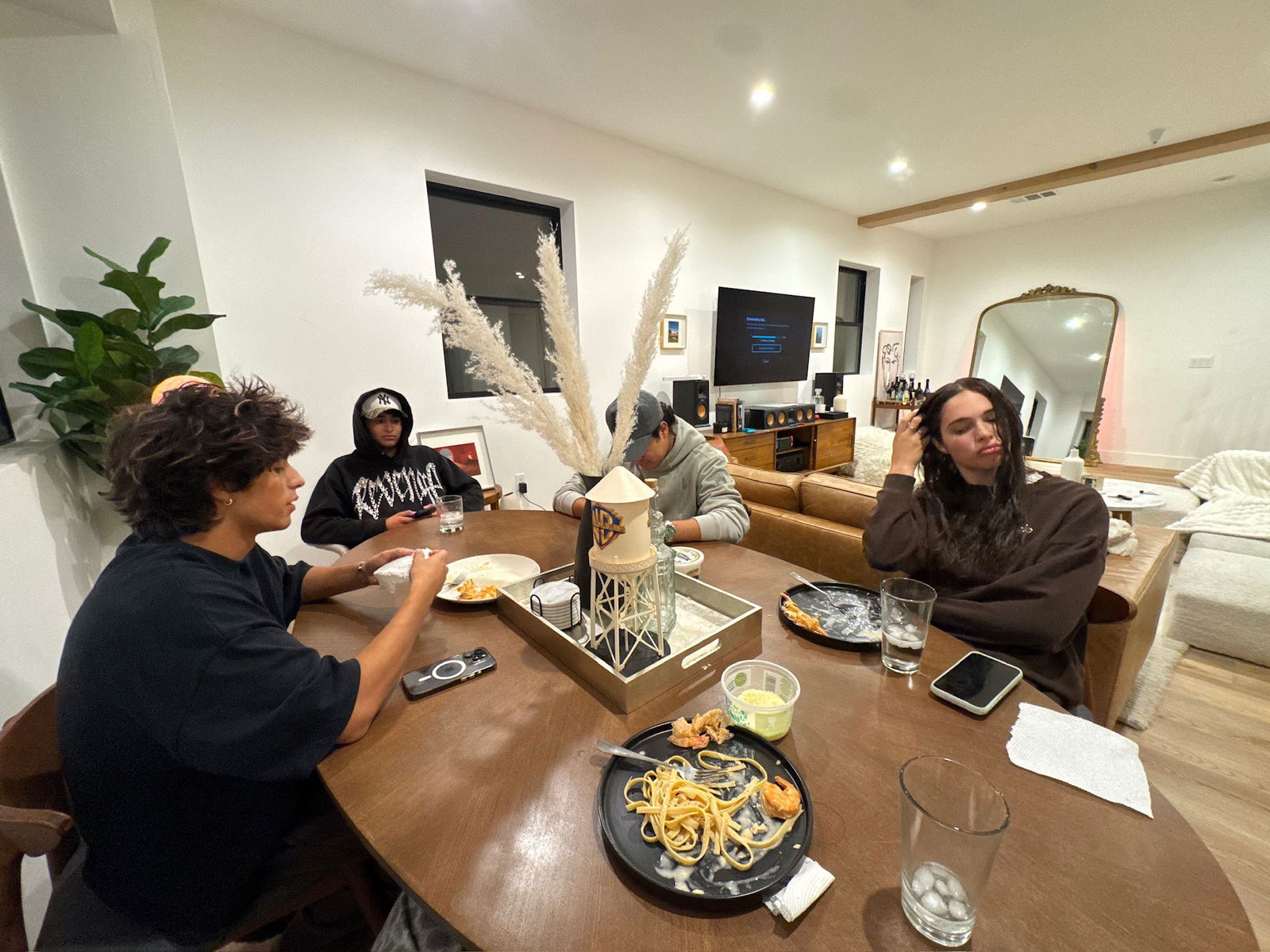 notnevaaadaa snapchat image archive image