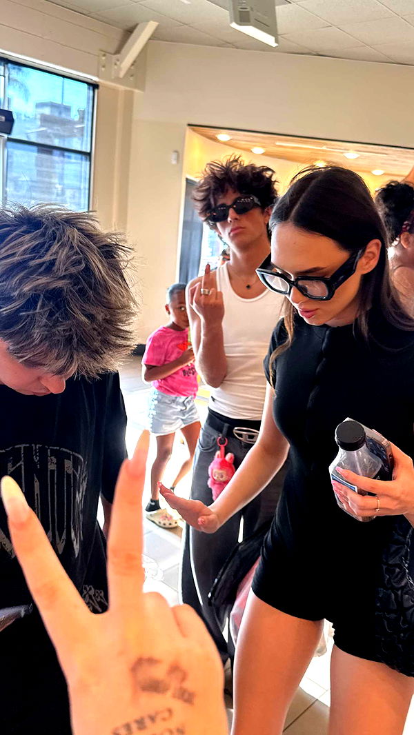 notnevaaadaa image ~ Altpins