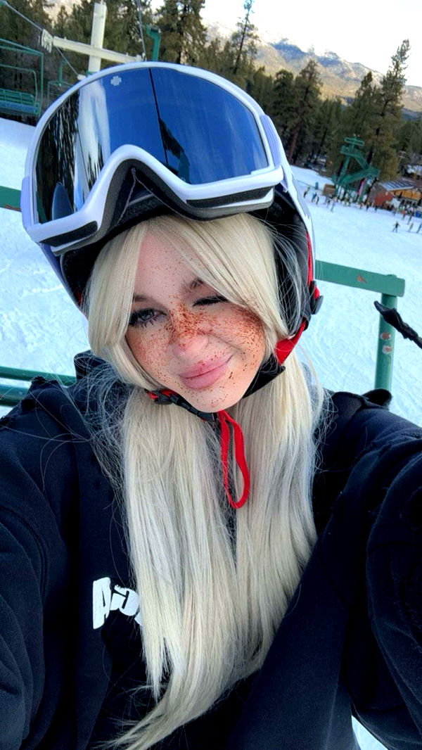 notnevaaadaa image ~ Altpins