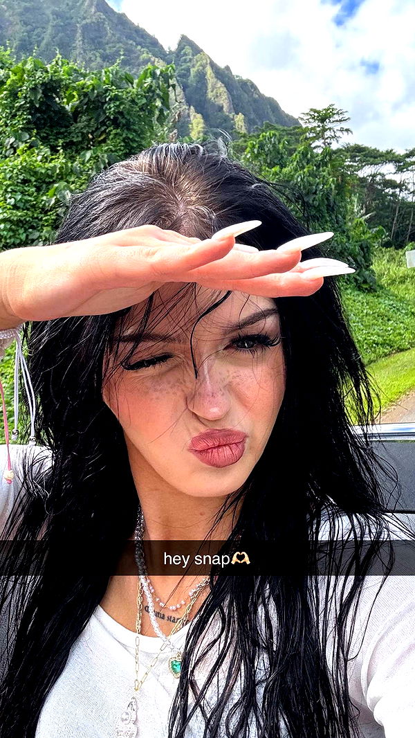 notnevaaadaa image ~ Altpins