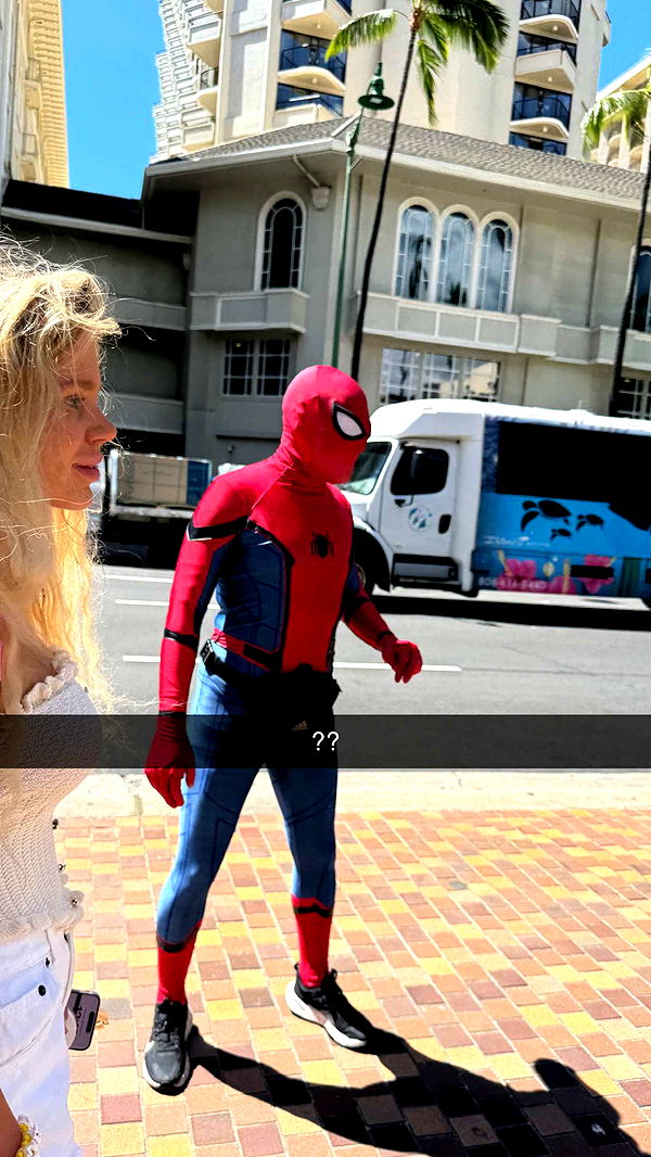 notnevaaadaa image ~ Altpins