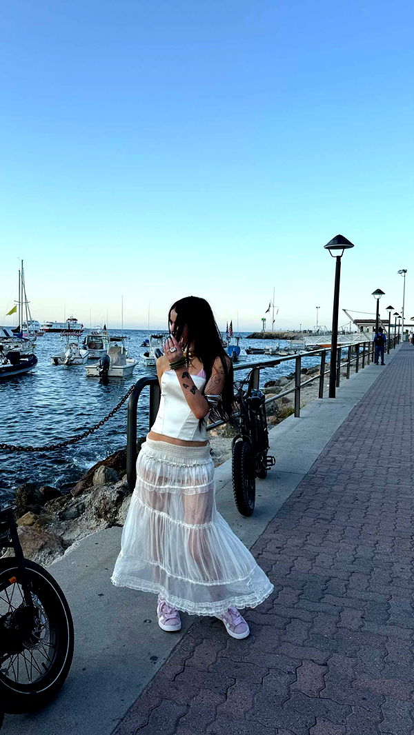 notnevaaadaa image ~ Altpins