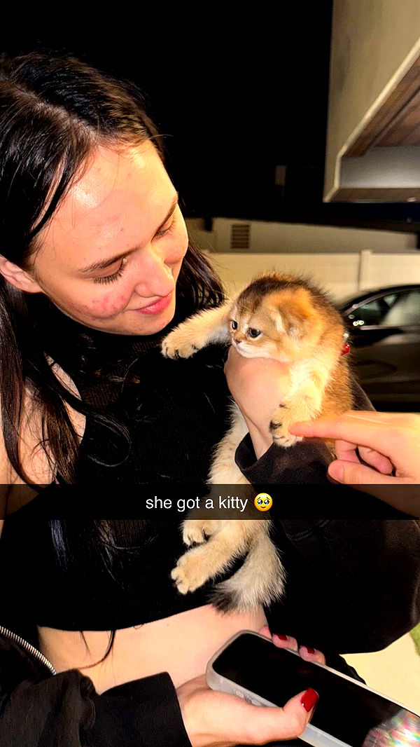 notnevaaadaa image ~ Altpins