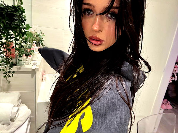 notnevaaadaa image ~ Altpins