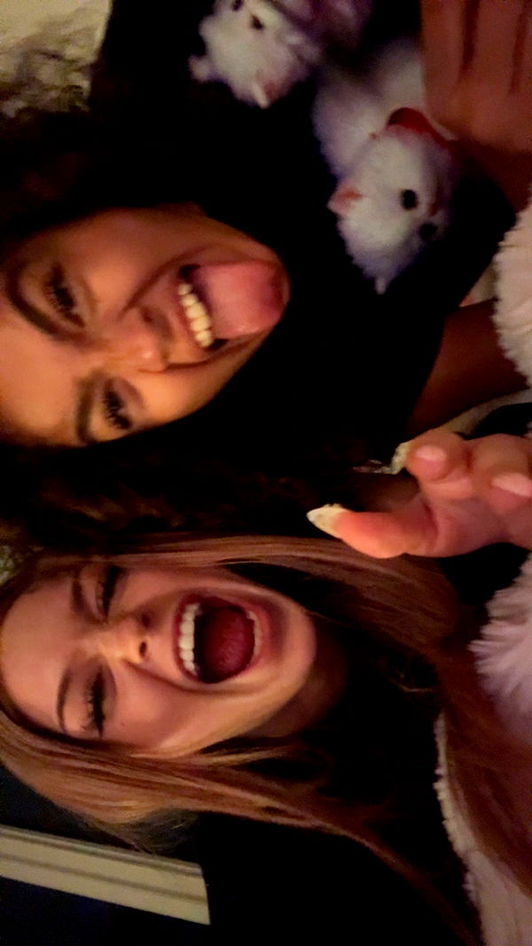 notnevaaadaa image ~ Altpins