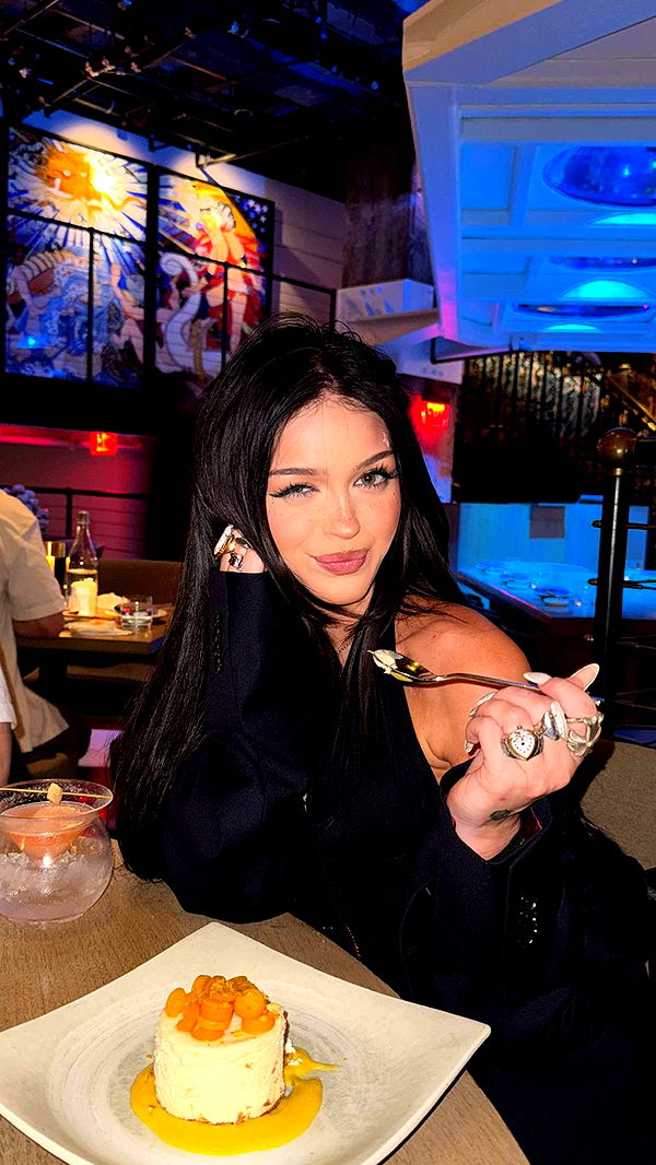 notnevaaadaa image ~ Altpins