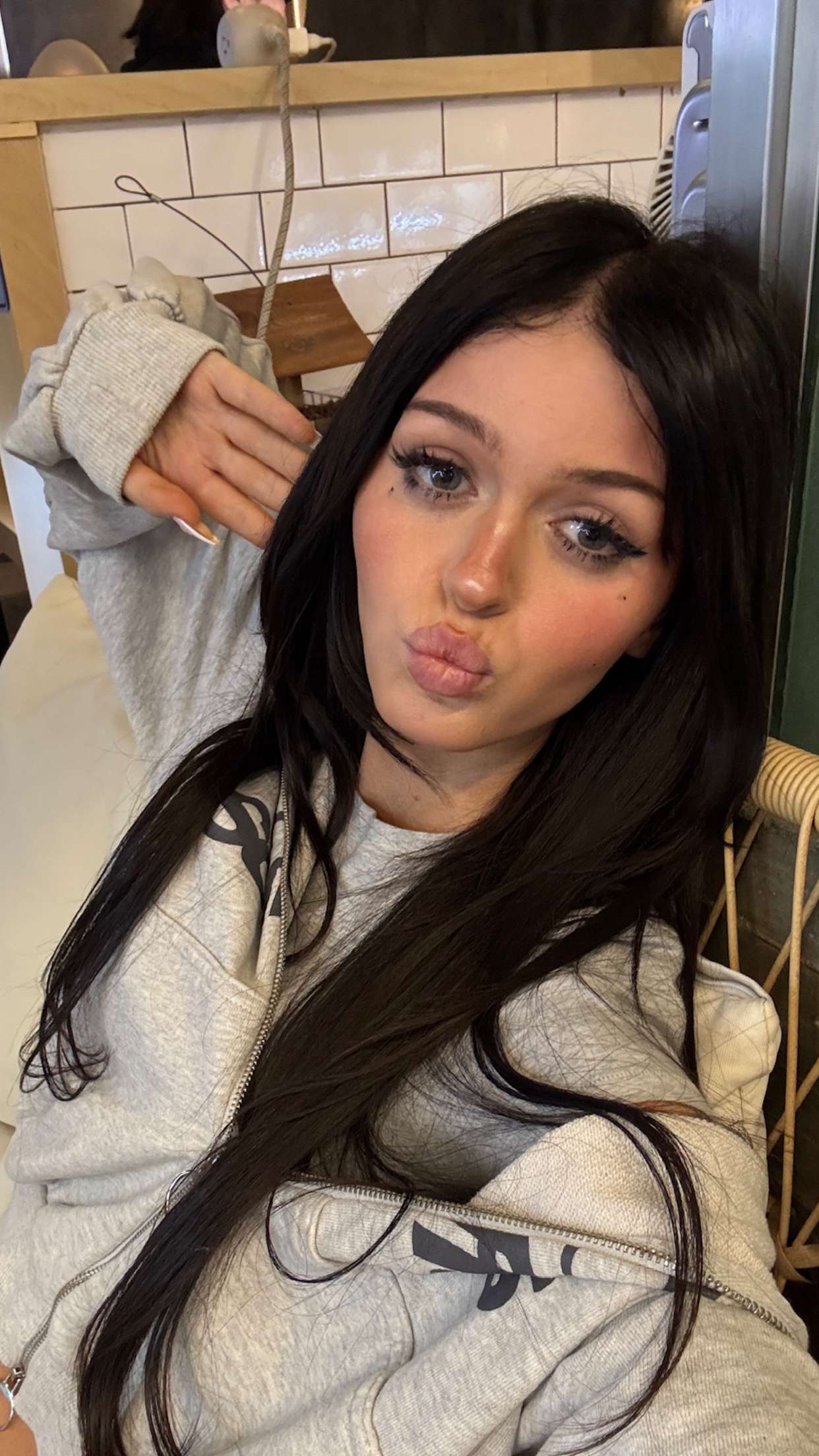 notnevaaadaa snapchat image archive image