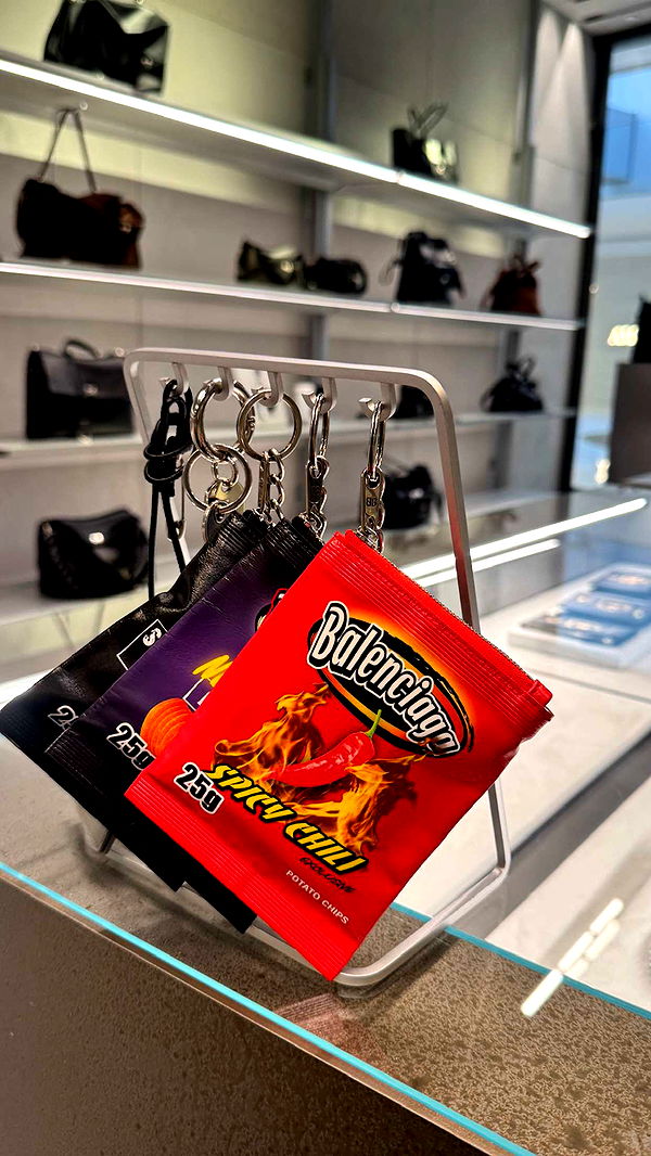 notnevaaadaa image ~ Altpins