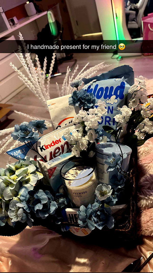 notnevaaadaa image ~ Altpins